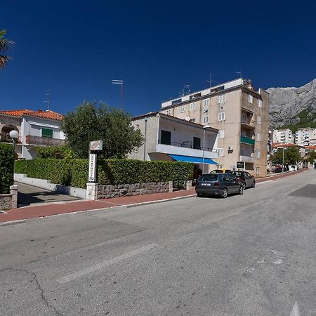 Apartments Carmen ماكارسكا المظهر الخارجي الصورة