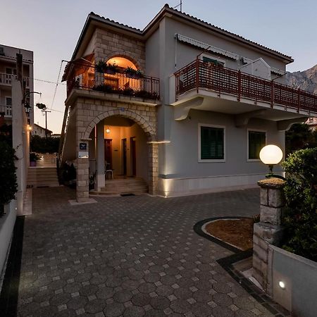Apartments Carmen ماكارسكا المظهر الخارجي الصورة
