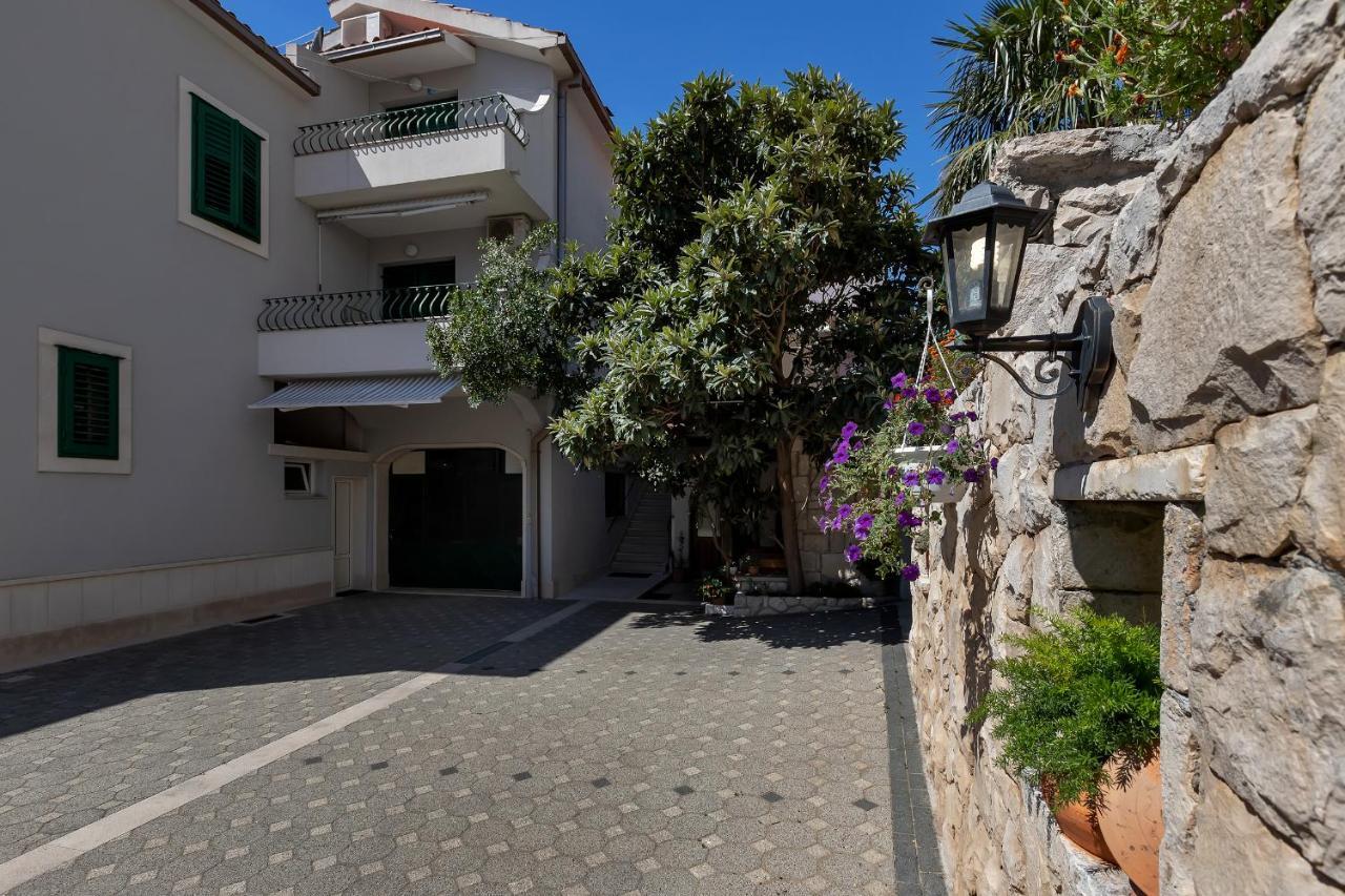 Apartments Carmen ماكارسكا المظهر الخارجي الصورة