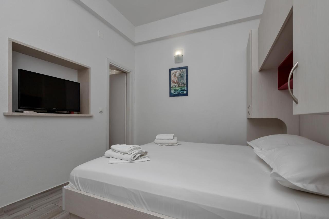 Apartments Carmen ماكارسكا المظهر الخارجي الصورة