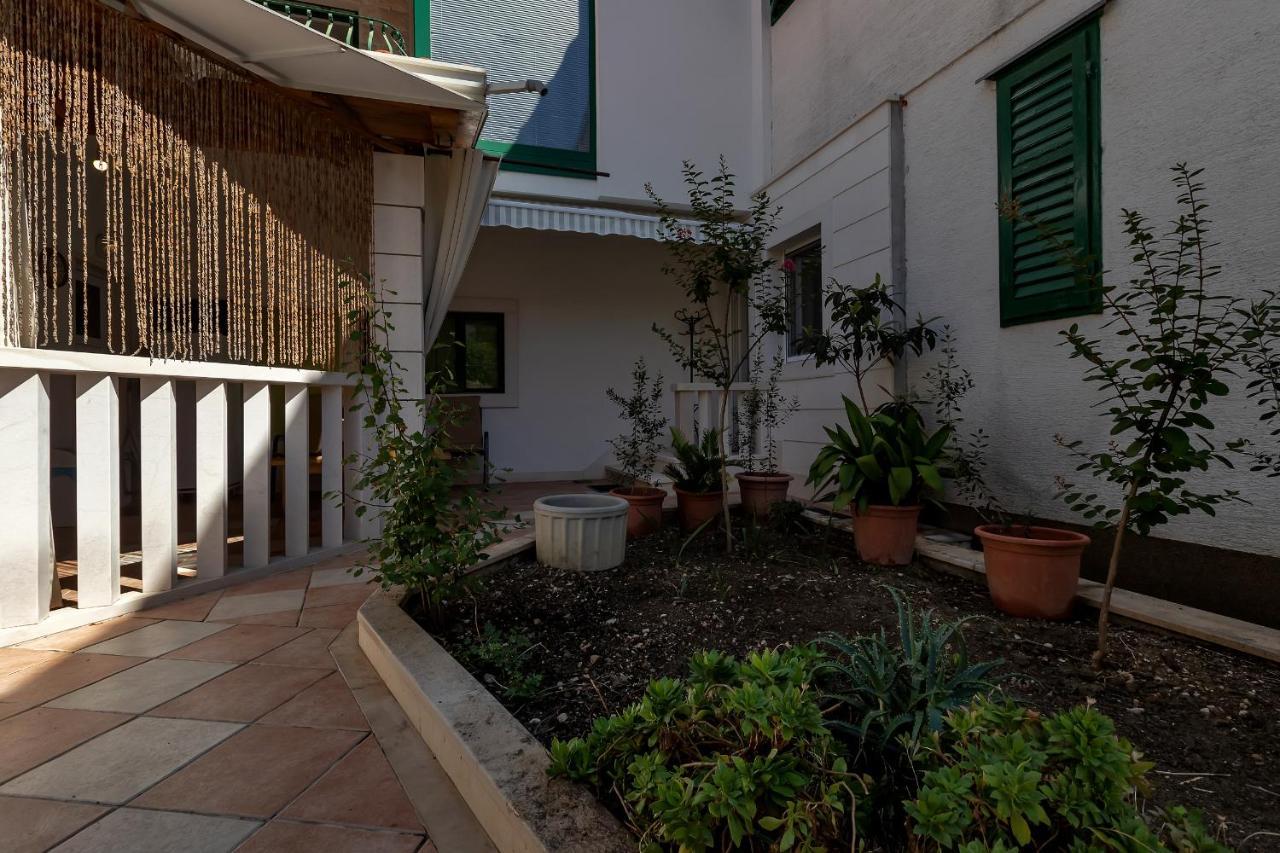 Apartments Carmen ماكارسكا المظهر الخارجي الصورة