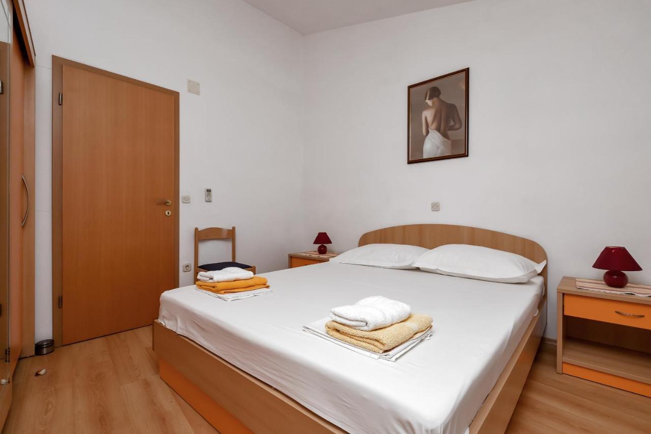 Apartments Carmen ماكارسكا المظهر الخارجي الصورة