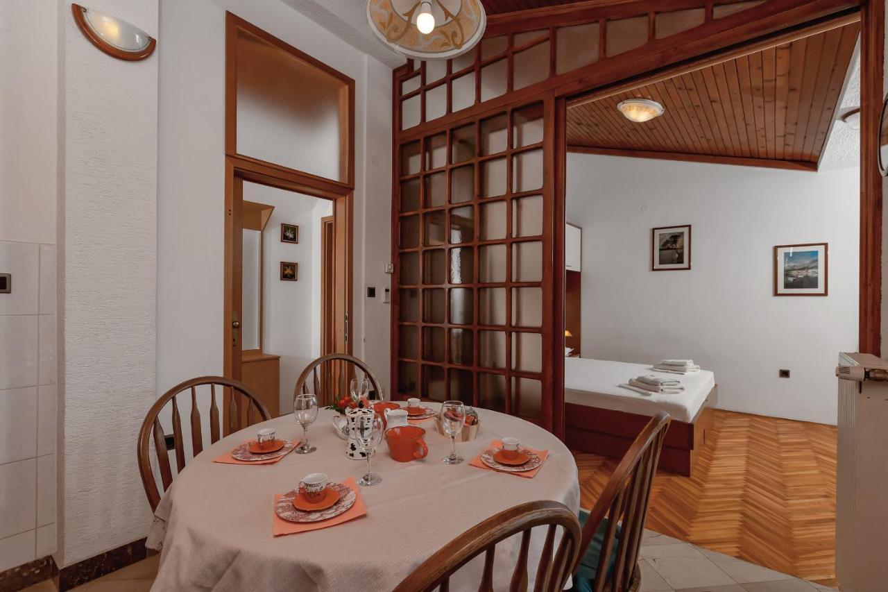 Apartments Carmen ماكارسكا المظهر الخارجي الصورة