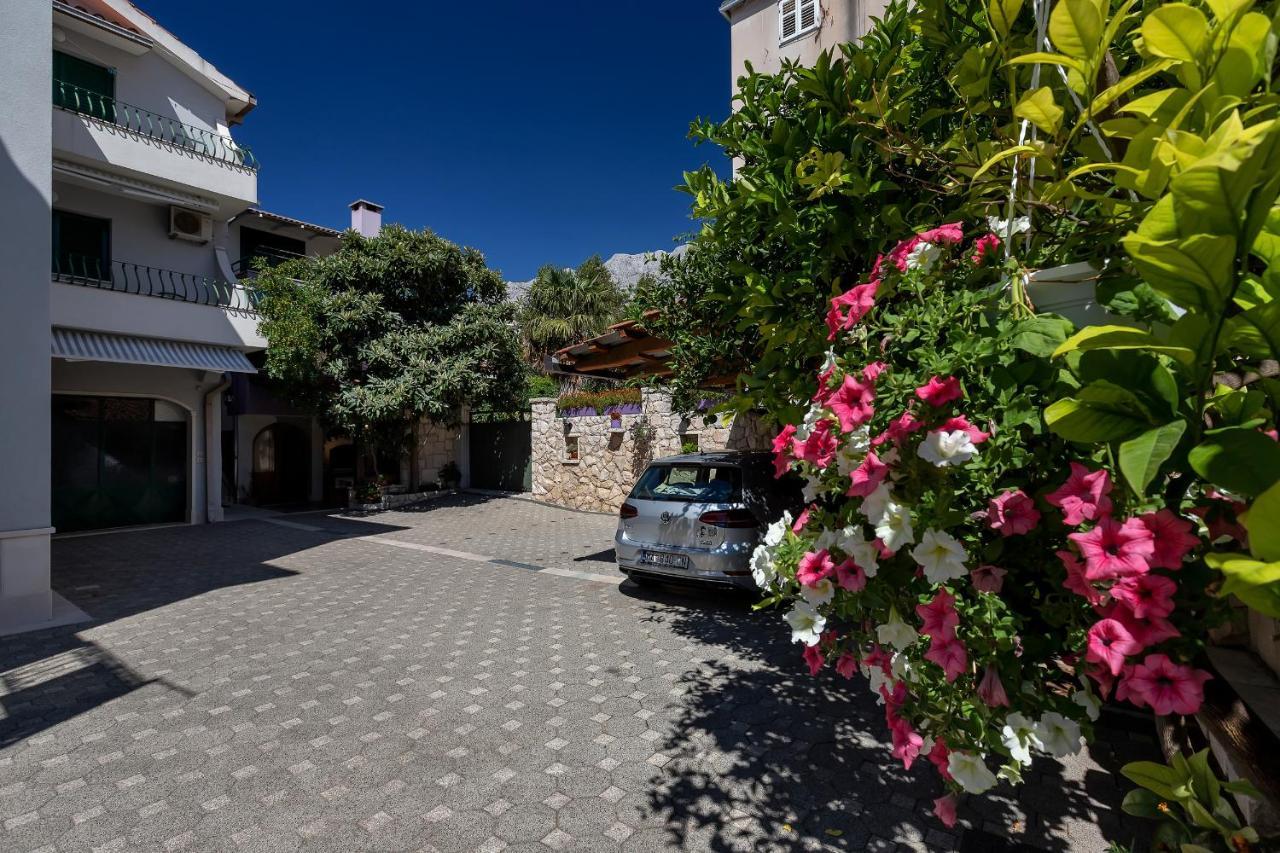Apartments Carmen ماكارسكا المظهر الخارجي الصورة