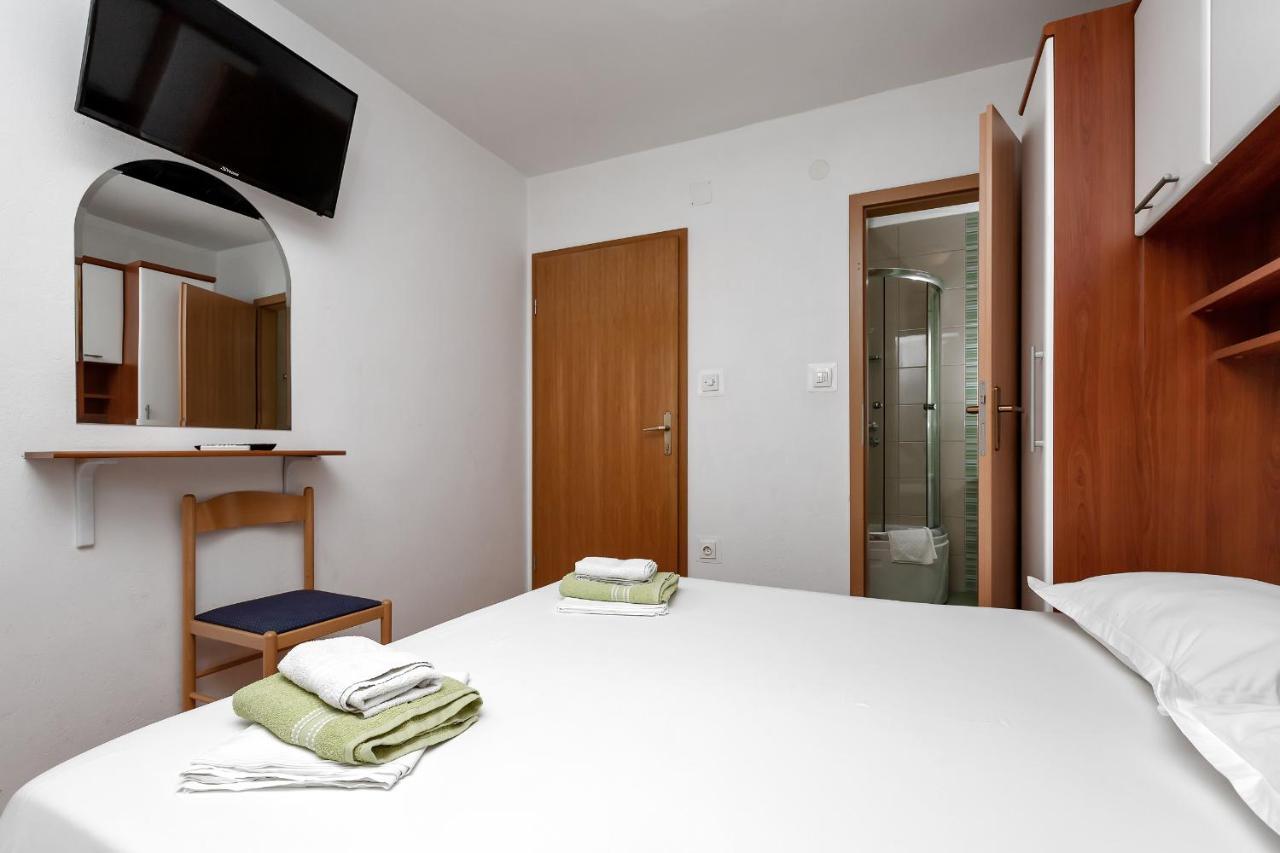 Apartments Carmen ماكارسكا المظهر الخارجي الصورة