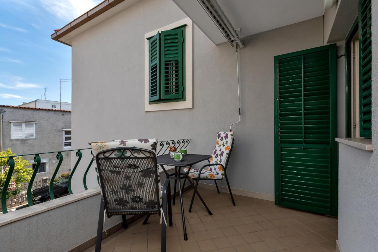 Apartments Carmen ماكارسكا المظهر الخارجي الصورة